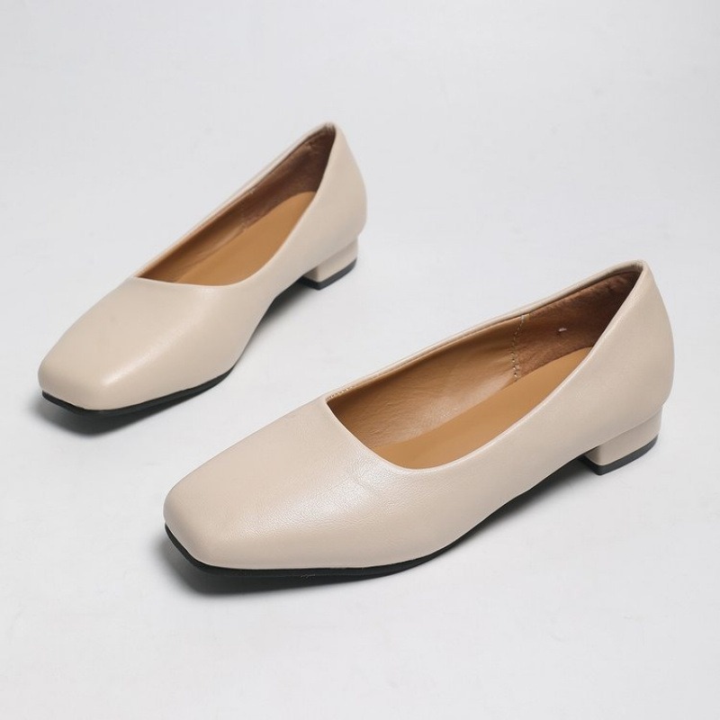 أحذية نسائية مسطحة جديدة بسيطة - مراجعة Espadrille Slip On وسعره
